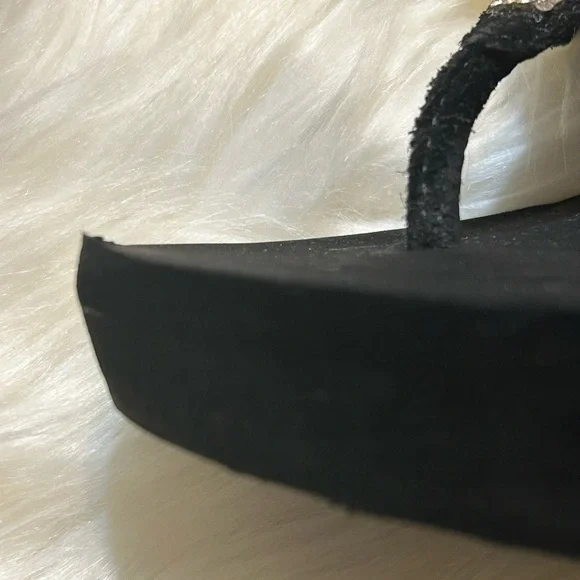 Yellow Box Alexandria Rhinestone Flip Flops Size 10 - Picture 6 of 12